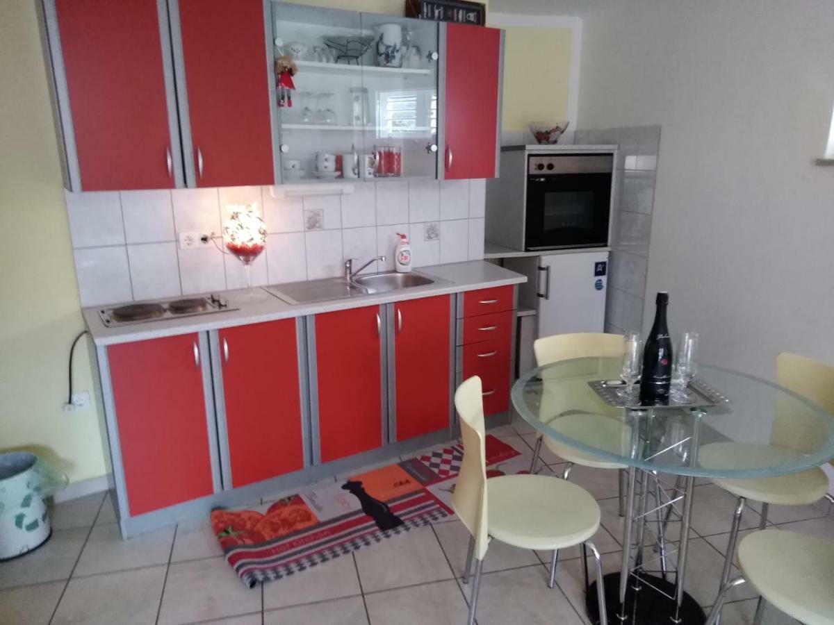 Apartman Jurja Ledenice Exterior photo